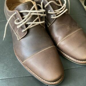 As new dress shoes 1901 size 9,5